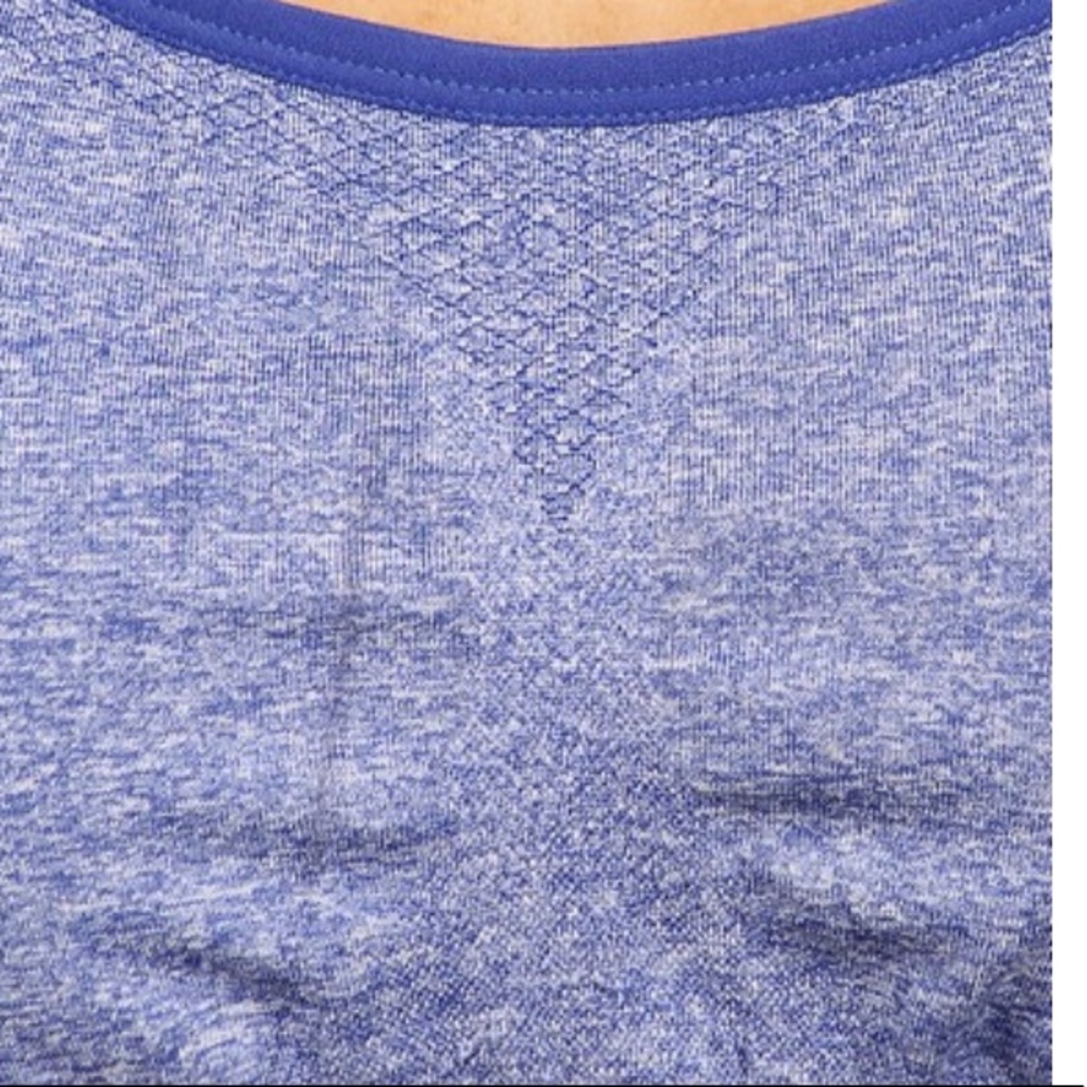 Blue scoopneck sports bra - Picture 3 of 3